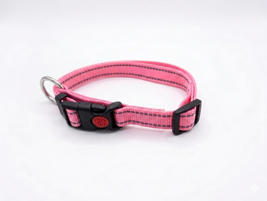 Collar Nylon Classic Rosa con Reflectante 15mm x 30-37cm con Cierre de Seguridad